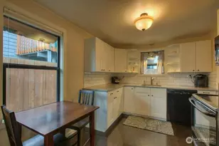 14637 8th Ave SW, Burien, WA 98166 - Photo 11