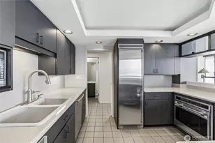 2201 3rd Ave, Seattle, WA 98121 - Photo 9