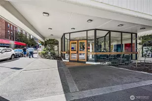 2201 3rd Ave, Seattle, WA 98121 - Photo 23