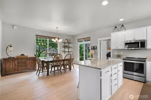 9004 Bay Cir, Blaine, WA 98230 - Photo 11