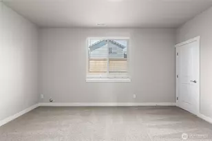 8745 151st St E, Puyallup, WA 98375 - Photo 5