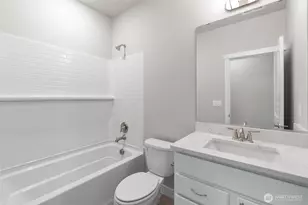 8745 151st St E, Puyallup, WA 98375 - Photo 9