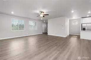 8745 151st St E, Puyallup, WA 98375 - Photo 23