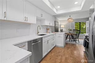 13730 15th Ave NE, Seattle, WA 98125 - Photo 9
