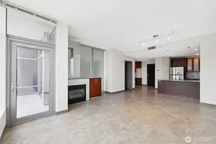 2033 2nd Ave, Seattle, WA 98121 - Photo 9