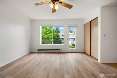 709 N 95th St, Seattle, WA 98103 - Photo 7