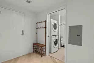 590 1st Ave S, Seattle, WA 98104 - Photo 7
