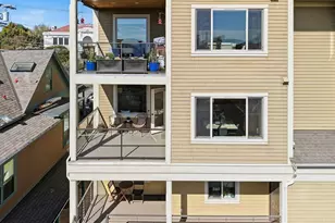 1215 Lawrence St, Port Townsend, WA 98368 - Photo 35