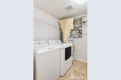 4811 Shattuck Place S #CC104, Renton, WA 98055 - Photo 27
