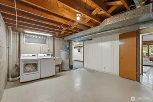 8611 118th Ave SE, Newcastle, WA 98056 - Photo 29