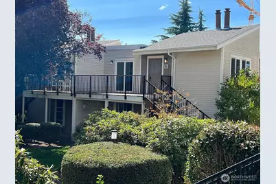 12004 Slater Avenue NE #D5, Kirkland, WA 98034 - Photo 1