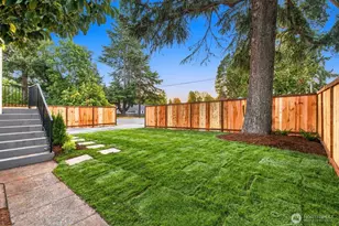 9752 Evanston Ave N, Seattle, WA 98103 - Photo 35