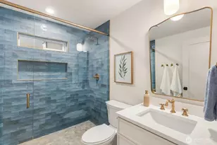 9752 Evanston Ave N, Seattle, WA 98103 - Photo 19