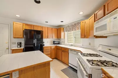 6486 Crossing Place SW, Port Orchard, WA 98366 - Photo 17