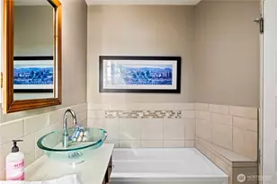 1805 NW 95th St, Seattle, WA 98117 - Photo 29