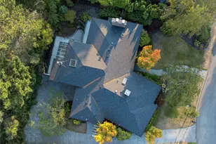 1805 NW 95th St, Seattle, WA 98117 - Photo 3