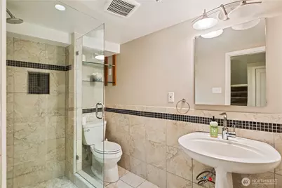 1805 NW 95th Street, Seattle, WA 98117 - Photo 35