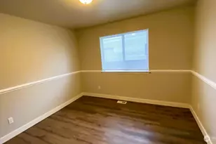 1116 Williams St NW, Orting, WA 98360 - Photo 11