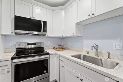 7511 13th Avenue SW, Seattle, WA 98106 - Photo 7