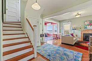 380 Columbia St, Cathlamet, WA 98615 - Photo 3