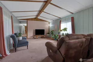 10703 16th Ave Ct S, Tacoma, WA 98444 - Photo 13