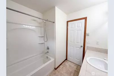 7629 201st Place, Kenmore, WA 98028 - Photo 23
