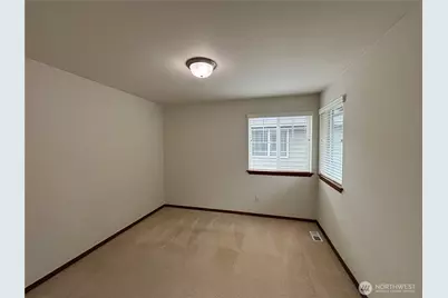 7629 201st Place, Kenmore, WA 98028 - Photo 17