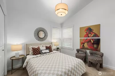 9513 Ashworth Avenue N #A, Seattle, WA 98103 - Photo 23