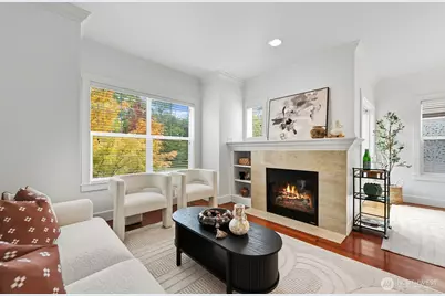 9513 Ashworth Avenue N #A, Seattle, WA 98103 - Photo 5