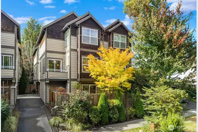 9513 Ashworth Avenue N #A, Seattle, WA 98103 - Photo 3