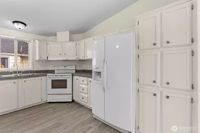 1313 W Main Street, Centralia, WA 98531 - Photo 11