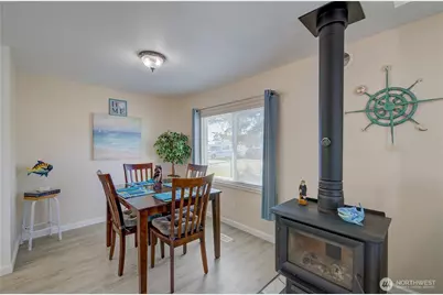 201 12th Street NE, Long Beach, WA 98631 - Photo 9