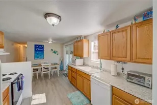 201 12th Street NE, Long Beach, WA 98631 - Photo 7