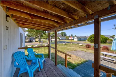 201 12th Street NE, Long Beach, WA 98631 - Photo 19