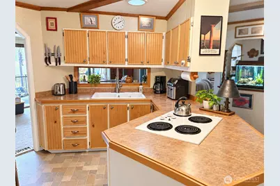 12601 12th Avenue NW, Marysville, WA 98271 - Photo 7