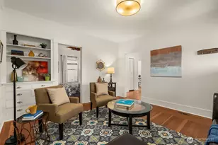 130 NW 74th St, Seattle, WA 98117 - Photo 11