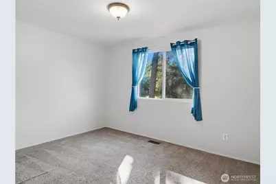 7426 202nd Street Ct E, Spanaway, WA 98387 - Photo 25