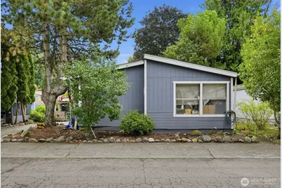 3225 M Street SE #124, Auburn, WA 98002 - Photo 1