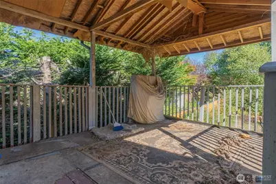 2230 S 253rd Place, Des Moines, WA 98198 - Photo 31