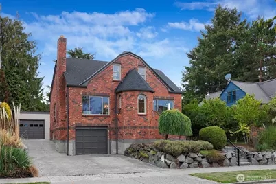 8046 11th Avenue NW, Seattle, WA 98117 - Photo 1