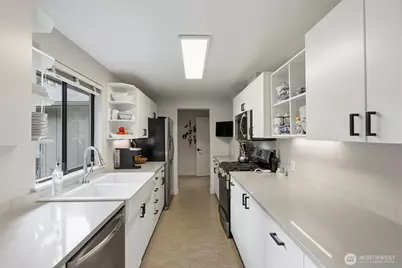 1338 N 176th Street, Shoreline, WA 98133 - Photo 11