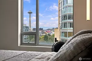 910 Lenora St, Seattle, WA 98121 - Photo 17