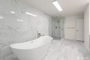 9525 S 221st Pl, Kent, WA 98031 - Photo 17