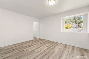 9525 S 221st Pl, Kent, WA 98031 - Photo 25