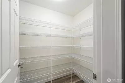 9525 S 221st Place, Kent, WA 98031 - Photo 11