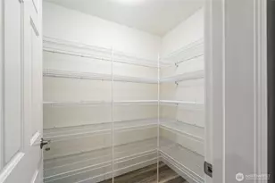 9525 S 221st Pl, Kent, WA 98031 - Photo 11
