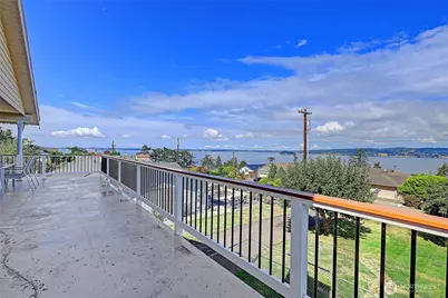 873 Rocky Point Drive, Camano Island, WA 98282 - Photo 5