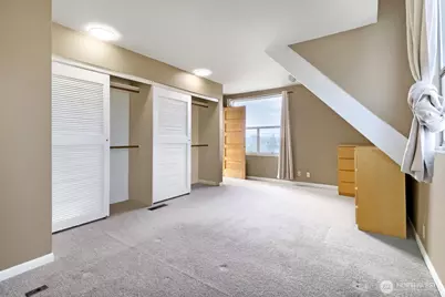 803 NE 72nd Street, Seattle, WA 98115 - Photo 21