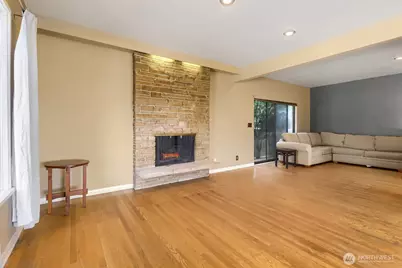 803 NE 72nd Street, Seattle, WA 98115 - Photo 7