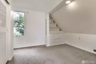 803 NE 72nd St, Seattle, WA 98115 - Photo 29